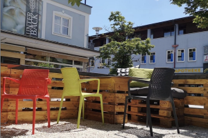 Gastgarten Kaffeehaus Unterbäck Begegnungszone